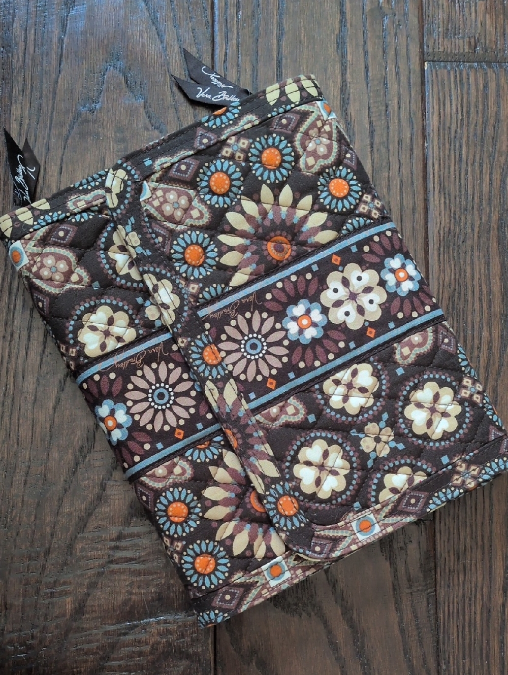 VERA BRADLEY I Quilted Canyon Floral Medallion Print Jewelry Travel Book Folio - Picture 2 of 14
